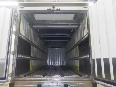 Isuzu TRUCK