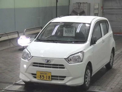 Daihatsu MIRA E S