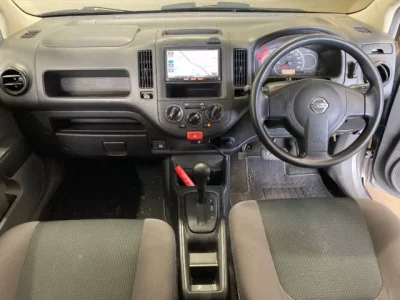 Nissan AD