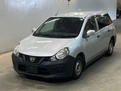Nissan AD