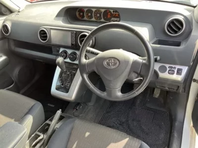 Toyota COROLLA RUMION