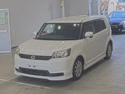 Toyota COROLLA RUMION