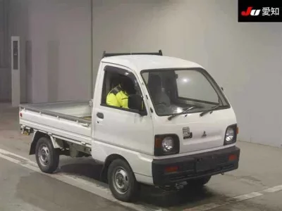 Mitsubishi MINICAB TRUCK