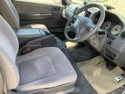 Nissan CARAVAN VAN