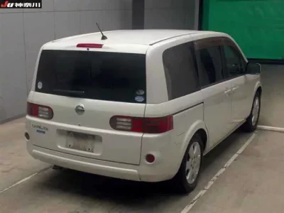 Nissan LAFESTA