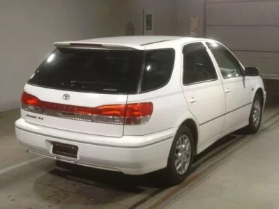 Toyota VISTA ARDEO