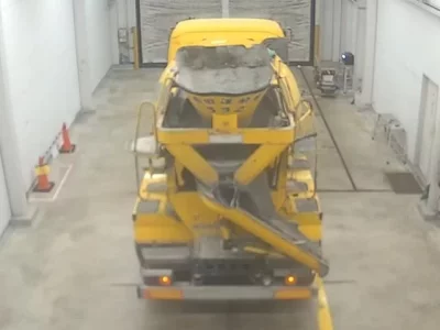 Isuzu TRUCK
