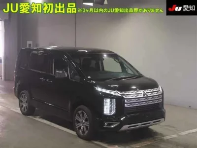 Mitsubishi DELICA D5