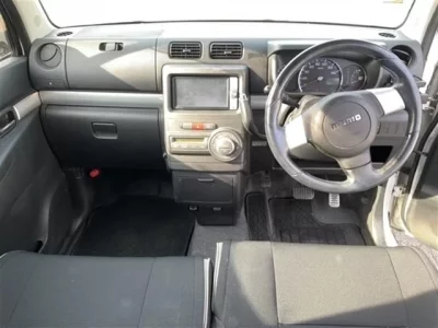 Toyota PIXIS SPACE