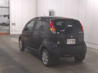 Mitsubishi I