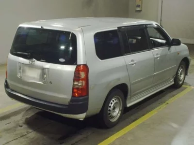 Toyota SUCCEED