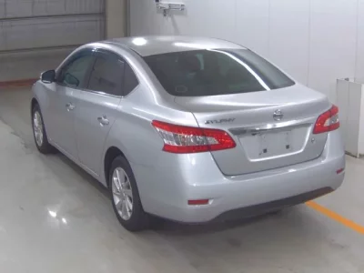 Nissan SYLPHY