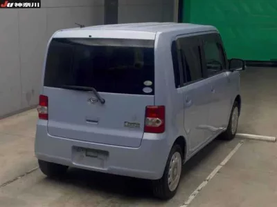 Daihatsu MOVE CONTE