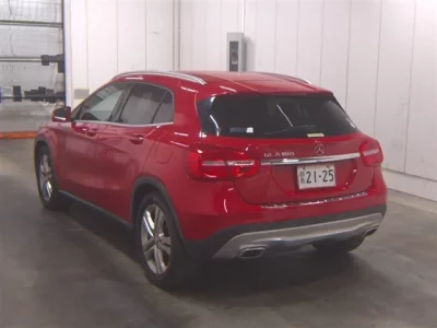 Mercedes-Benz GLA CLASS