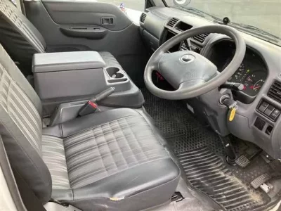 Mazda BONGO VAN