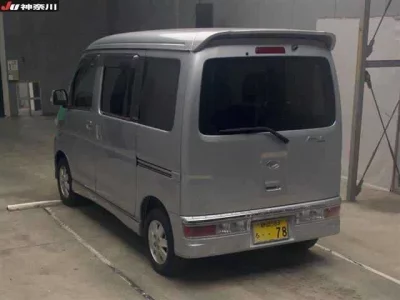 Daihatsu Atrai Wagon