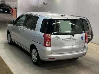 Toyota RAUM