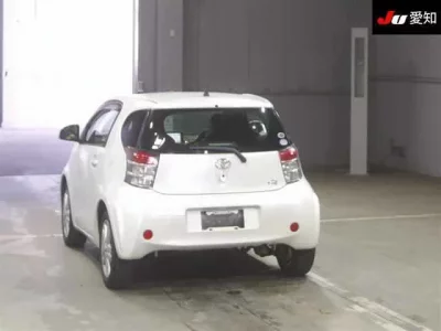 Toyota IQ