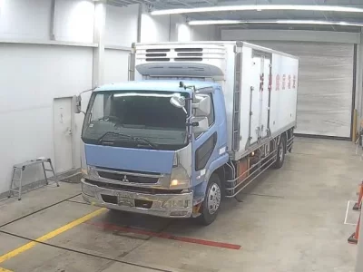 Mitsubishi FUSO FIGHTER