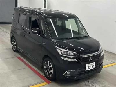 Mitsubishi DELICA D2