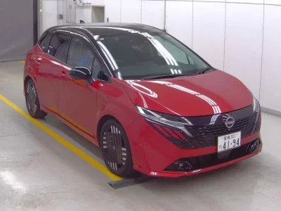 Nissan AURA