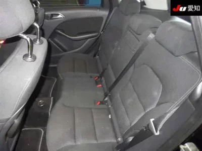 Mercedes-Benz B CLASS