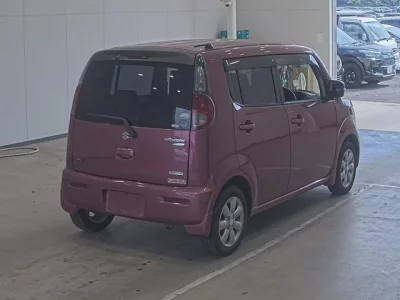Suzuki MRWAGON