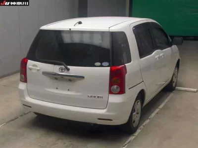 Toyota RAUM