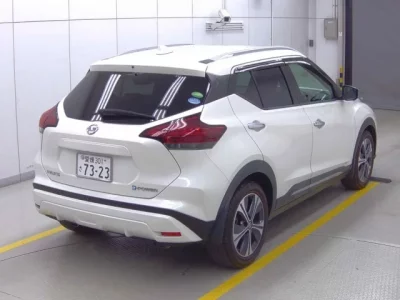 Nissan KIX