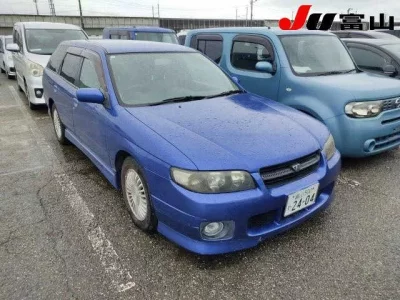 Nissan AVENIR WAGON