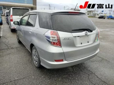 Honda FIT SHUTTLE