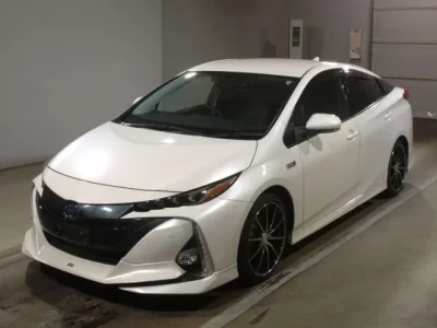 Toyota PRIUS PHV