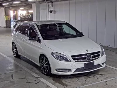Mercedes-Benz B CLASS