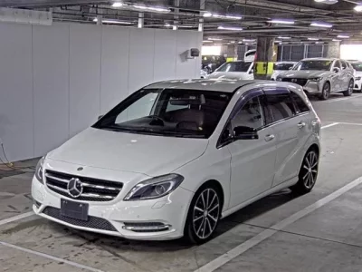 Mercedes-Benz B CLASS