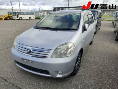 Toyota RAUM