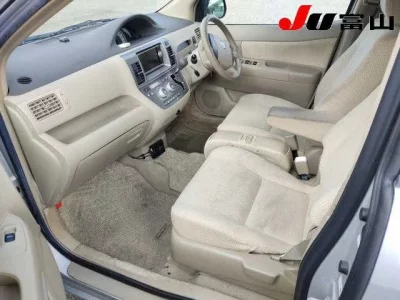 Toyota RAUM