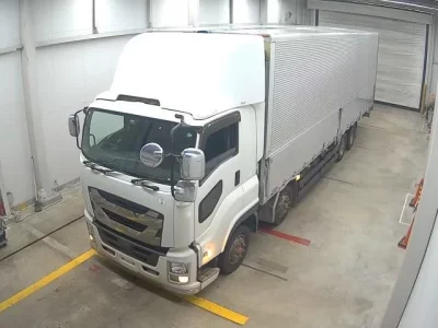 Isuzu TRUCK