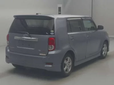 Toyota COROLLA RUMION