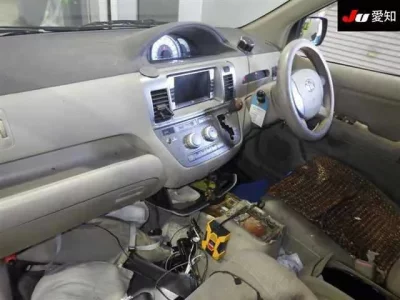 Toyota RAUM