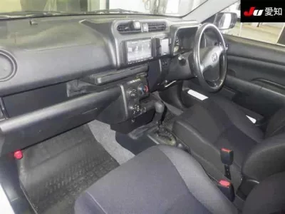 Toyota SUCCEED