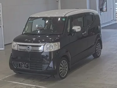 Honda N BOX SLASH