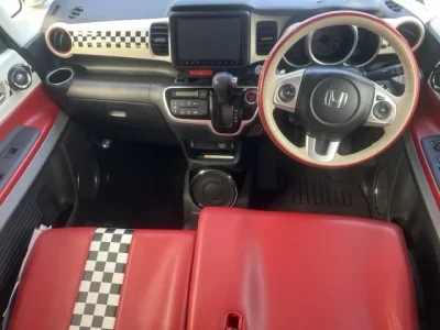 Honda N BOX SLASH