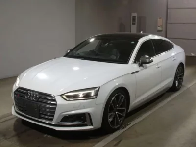 Audi S5