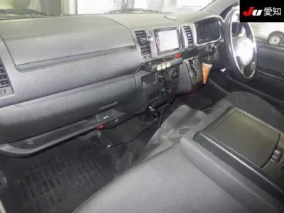 Toyota REGIUS ACE VAN