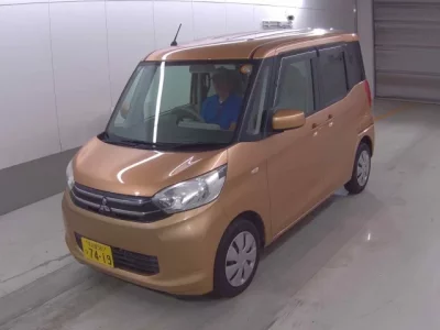 Mitsubishi EK SPACE
