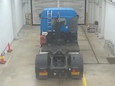 Isuzu TRUCK