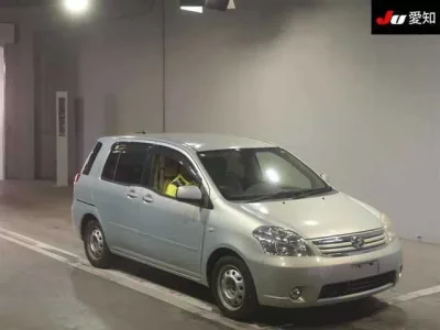 Toyota RAUM