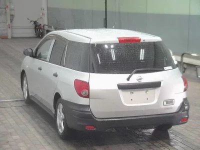 Nissan AD