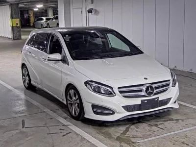 Mercedes-Benz B CLASS