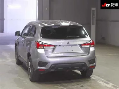 Mitsubishi RVR